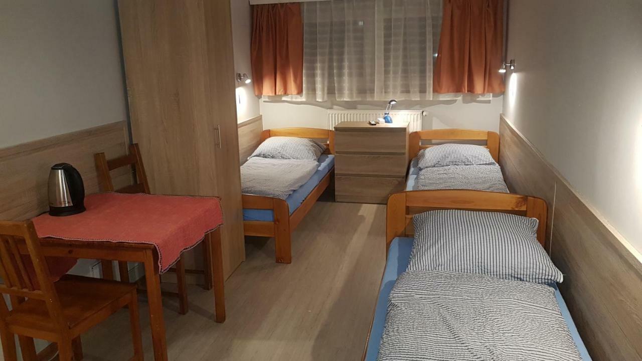 Noclegi Silesia Tychy Extérieur photo
